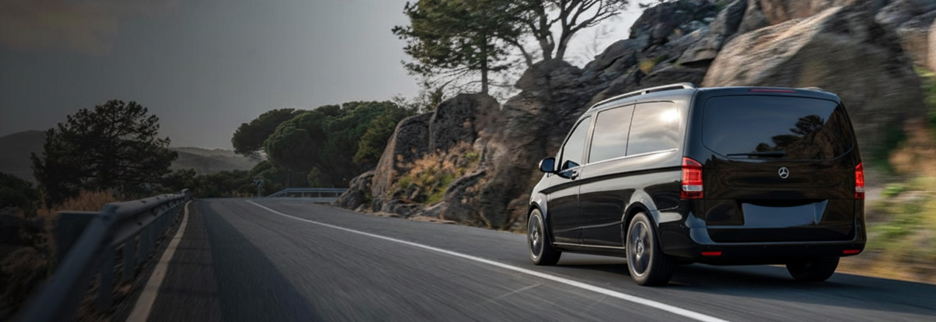 Luxury taxi transfer in the Tyrolean Alps at night